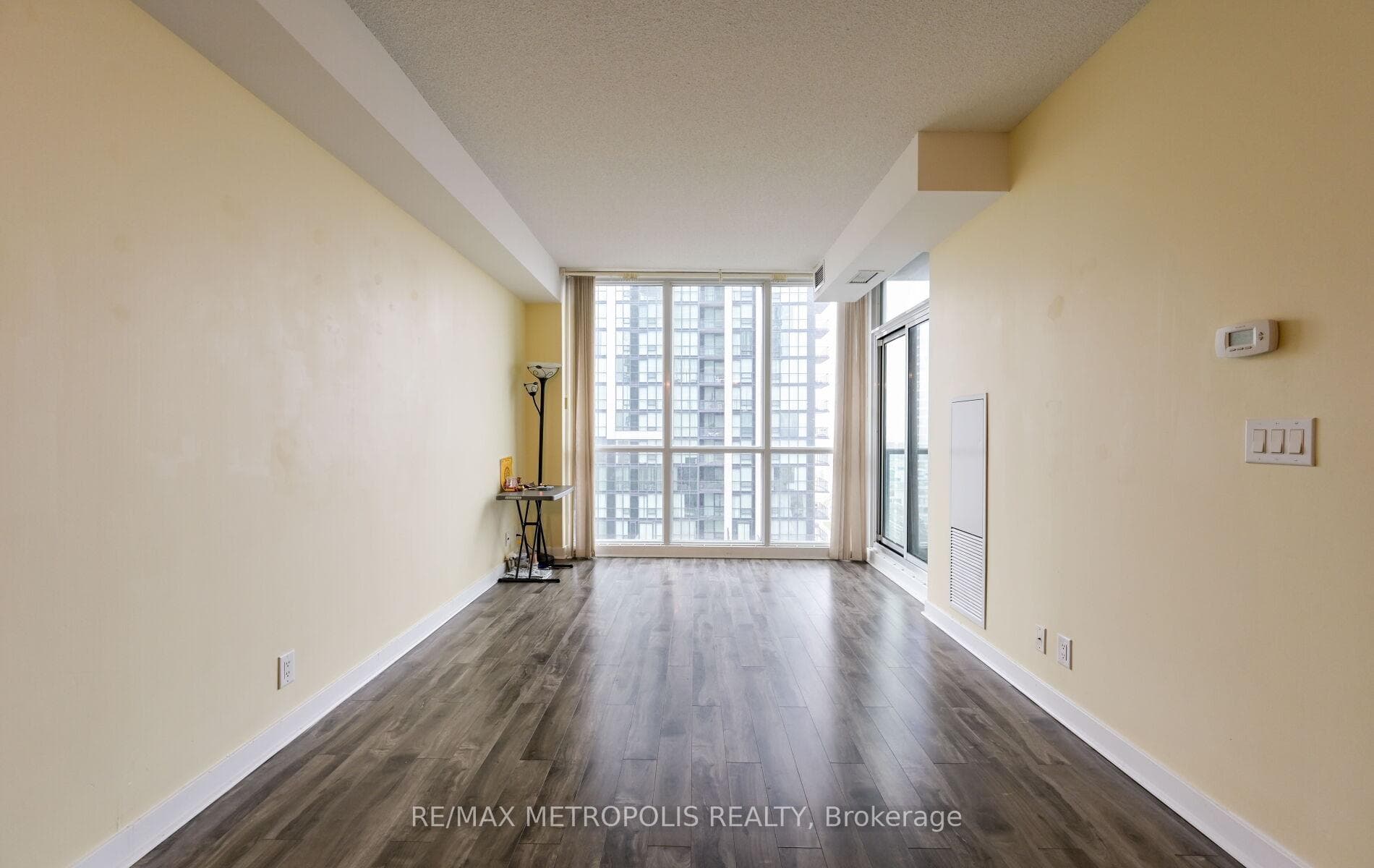 3985 Grand Park Drive 1004, Mississauga, ON L5B 0H8, Mississauga, ON — photo 6 of 43