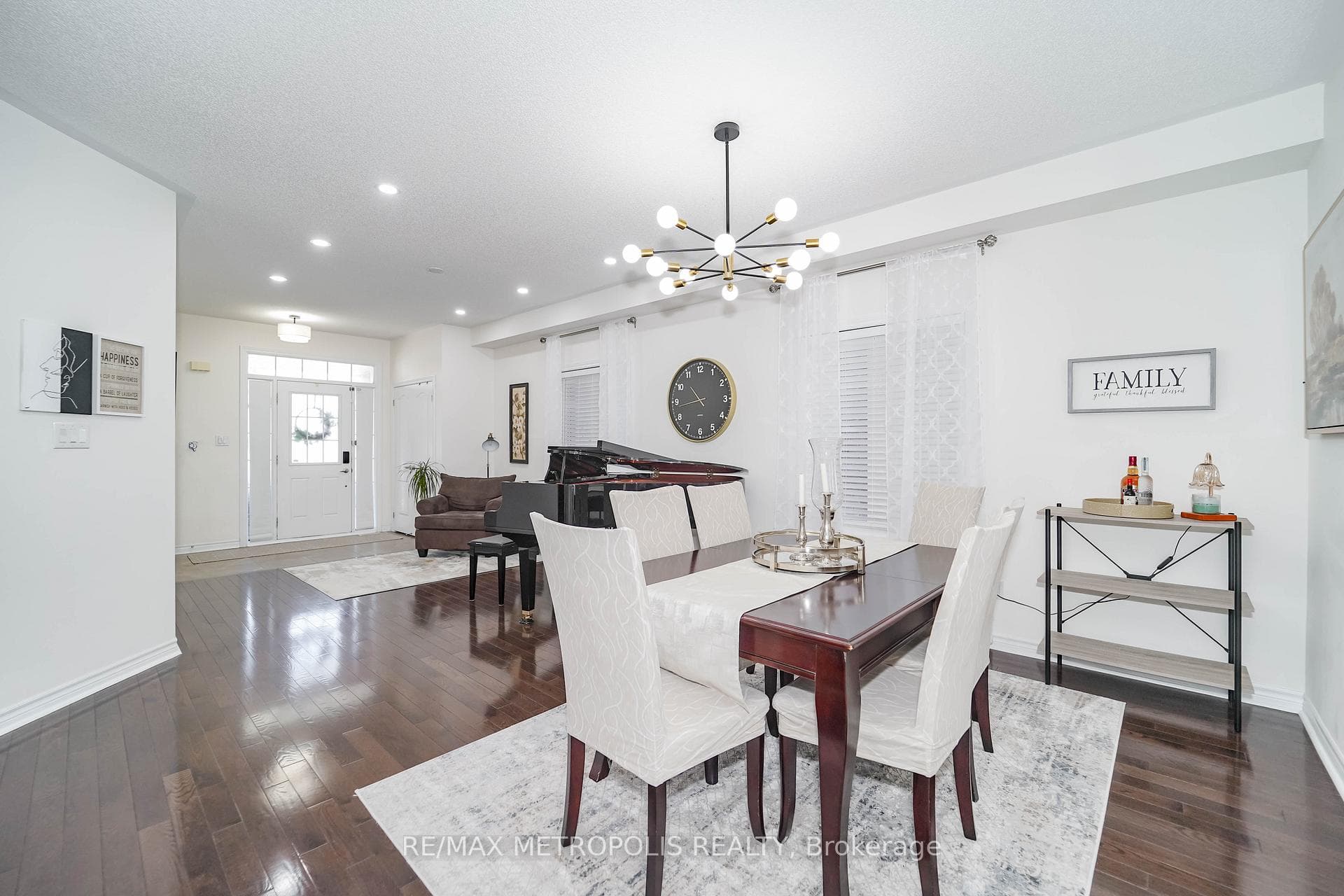82 Mcroberts Crescent, Clarington, ON L1E 0H4, Clarington, ON — photo 18 of 50