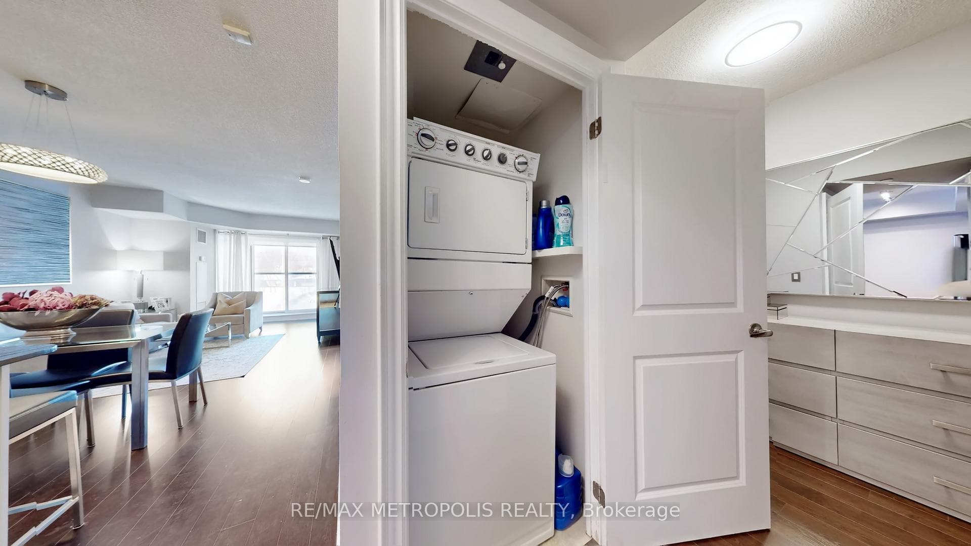 701 Sheppard Avenue W 228, Toronto C06, ON M3H 0B2, Toronto C06, ON — photo 26 of 50
