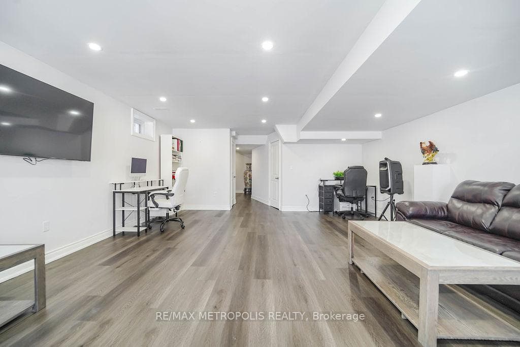 22 Haskins Crescent, Georgina, ON L4P 0H4, Georgina, ON — photo 46 of 50