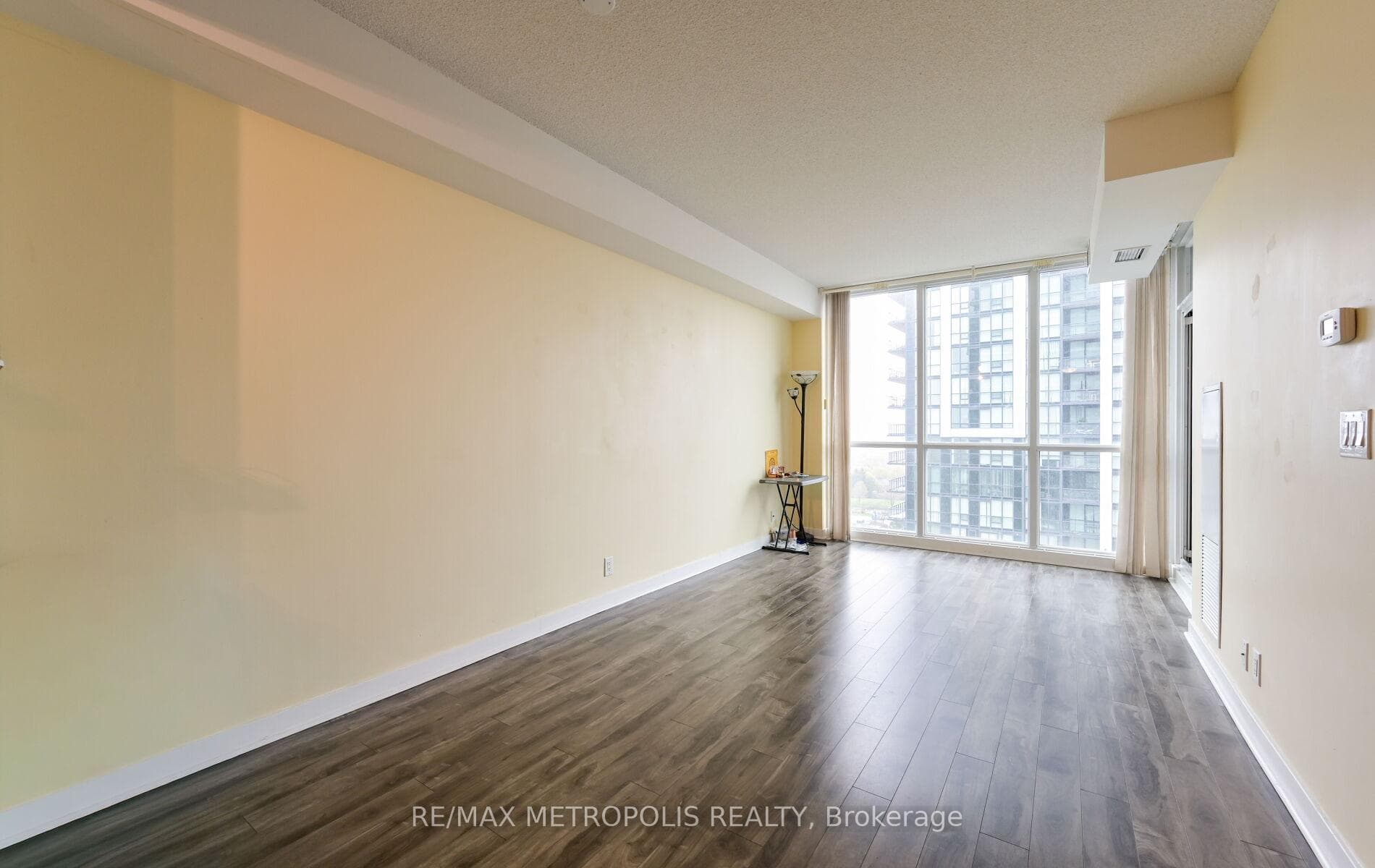 3985 Grand Park Drive 1004, Mississauga, ON L5B 0H8, Mississauga, ON — photo 24 of 43