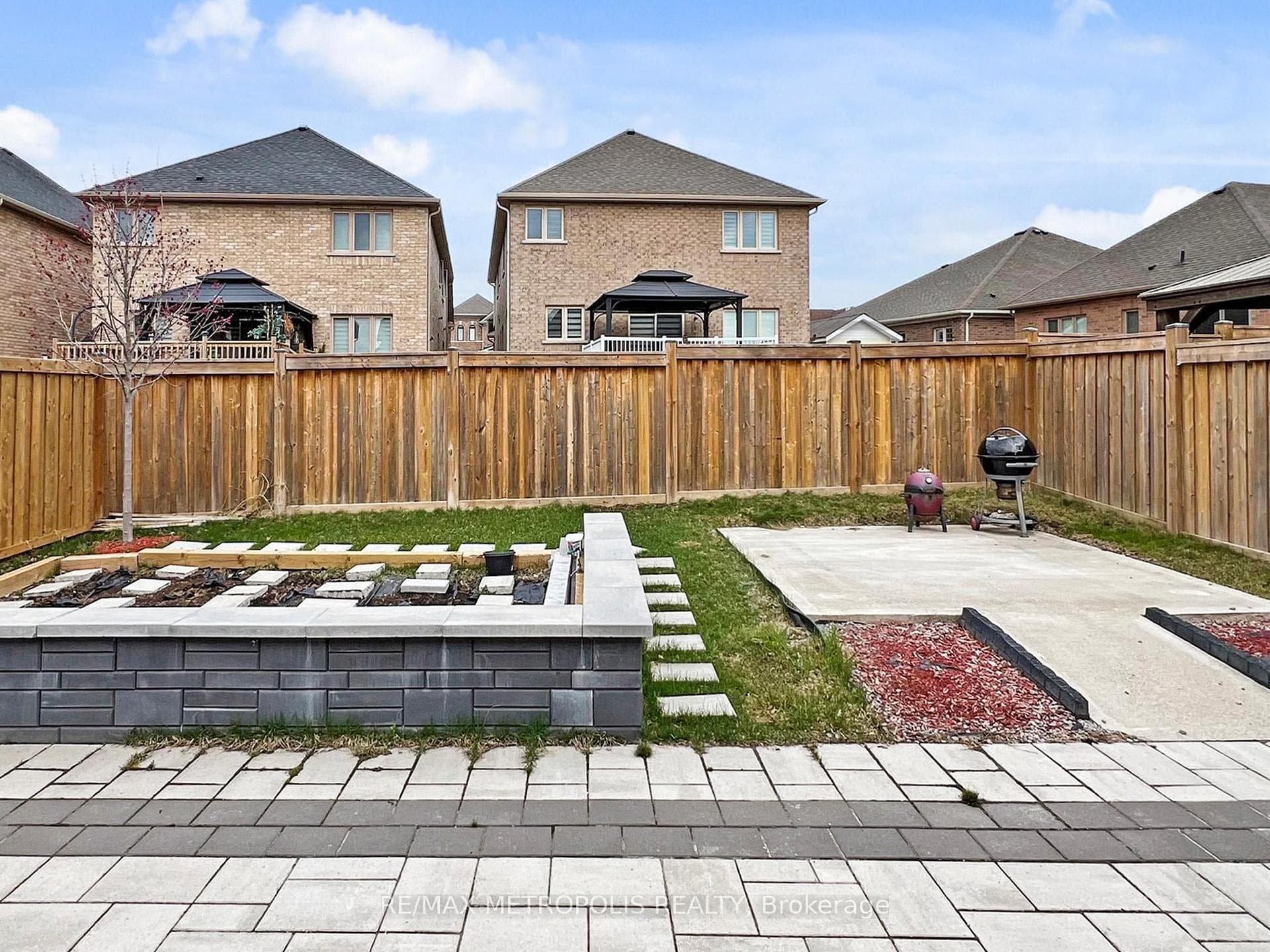 124 Milby Crescent, Bradford West Gwillimbury, ON L3Z 0X8, Bradford West Gwillimbury, ON — photo 26 of 29