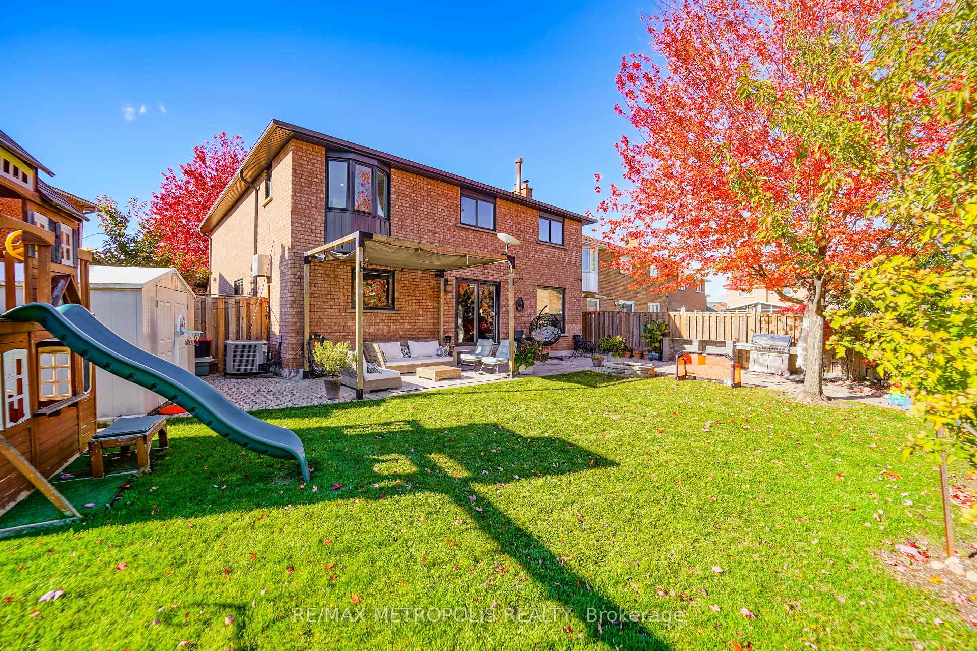 4392 Grassland Crescent, Mississauga, ON L5V 1E2, Mississauga, ON — photo 44 of 57