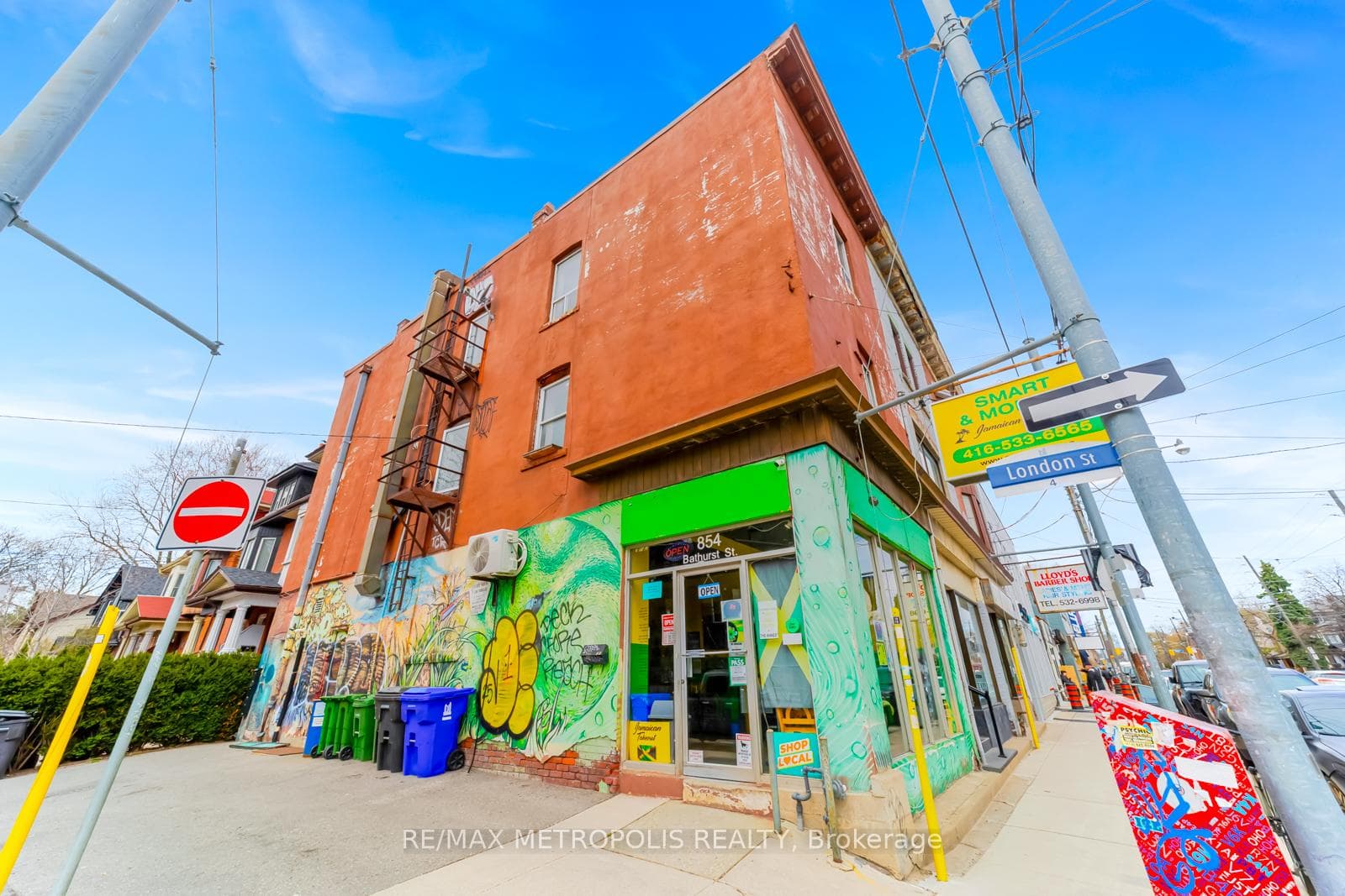 854 BATHURST Street, Toronto C02, ON M5R 3G3, Toronto C02, ON — photo 26 of 49