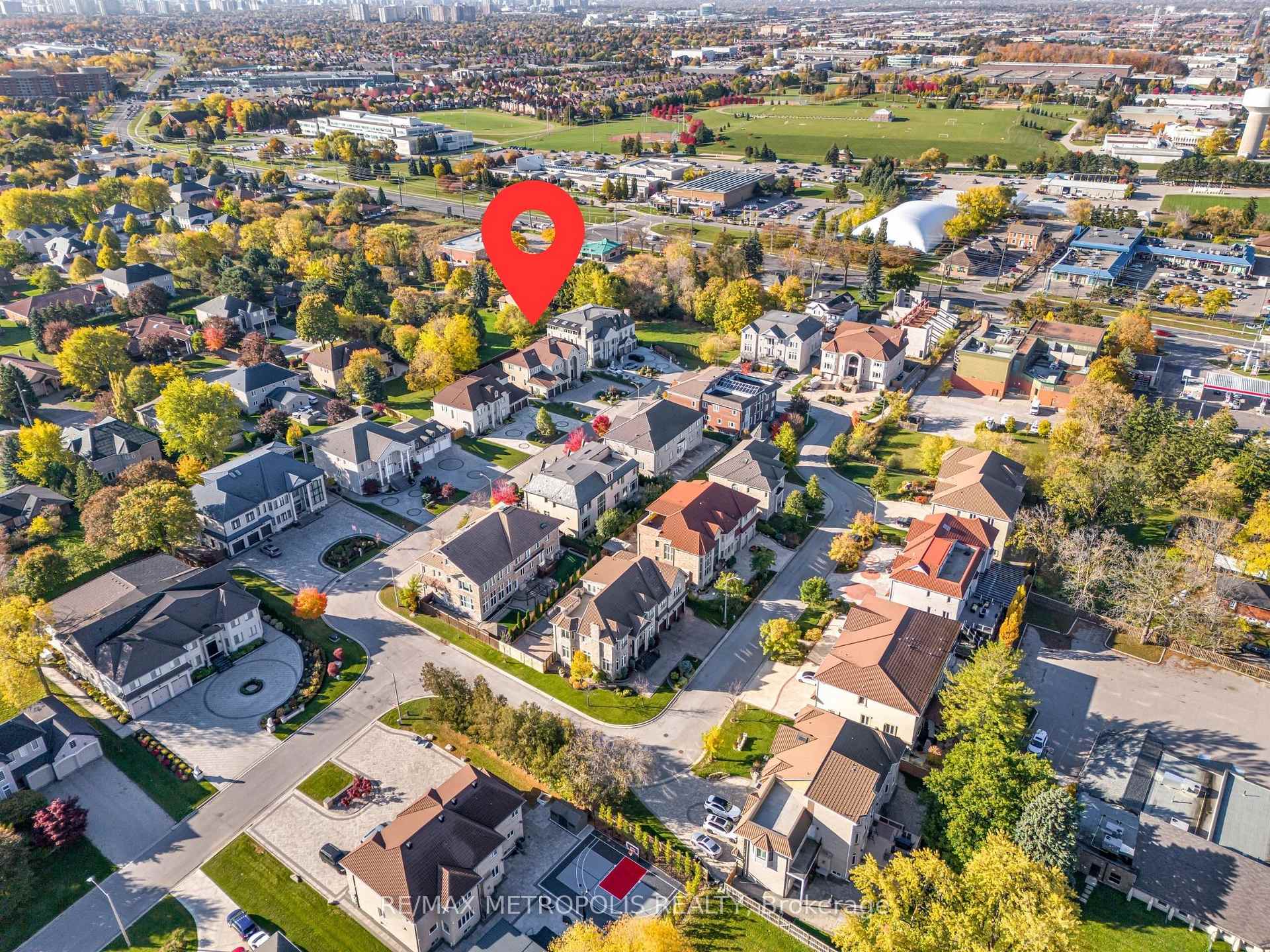 9 Alai Circle, Markham, ON L3R 1E2, Markham, ON — photo 2 of 50