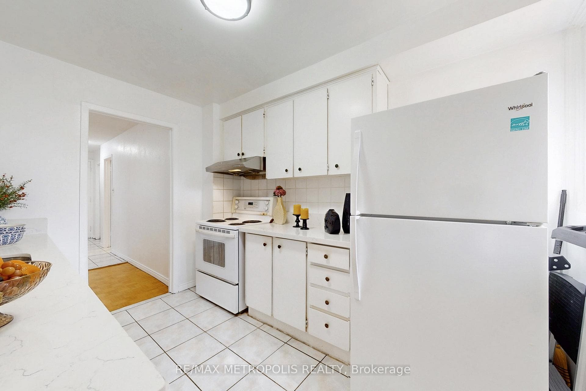 1021 Midland Avenue 25, Toronto E08, ON M1K 4G7, Toronto E08, ON — photo 13 of 50