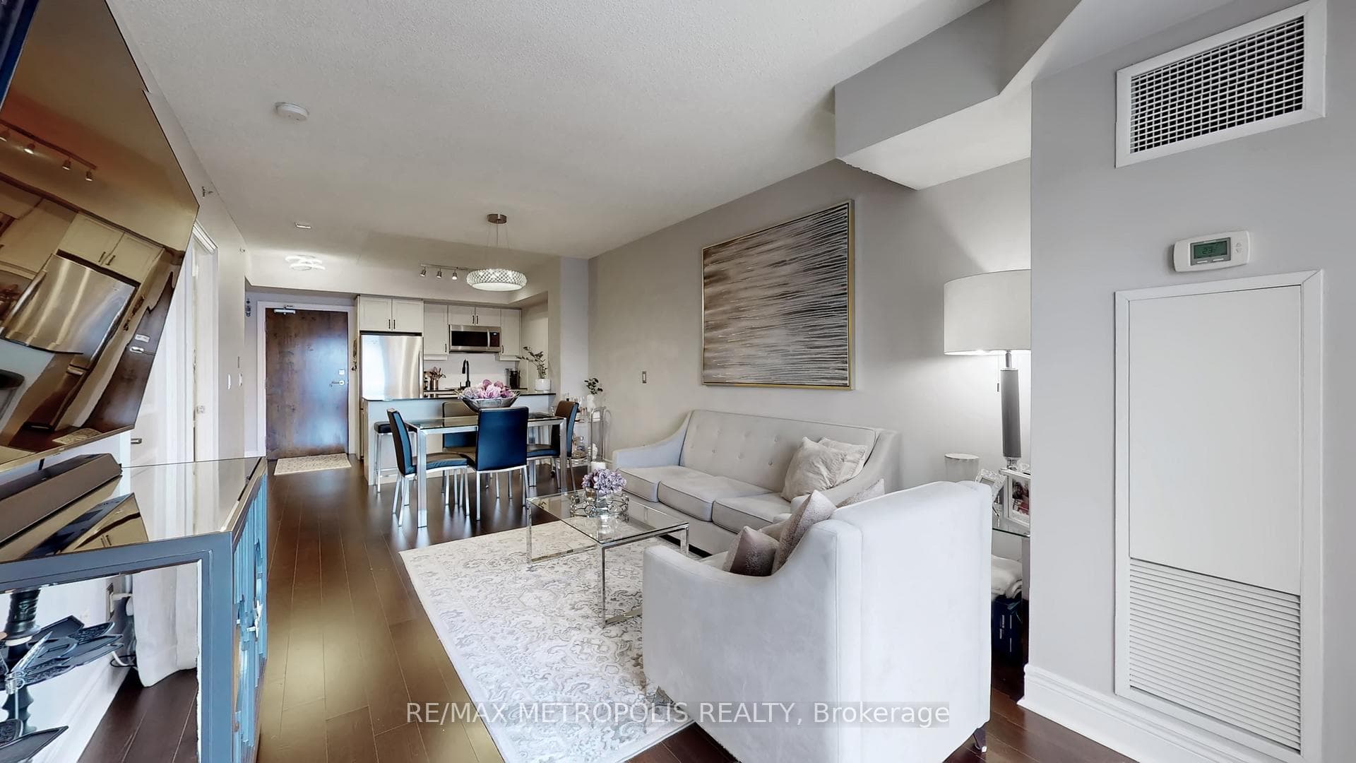 701 Sheppard Avenue W 228, Toronto C06, ON M3H 0B2, Toronto C06, ON — photo 4 of 50