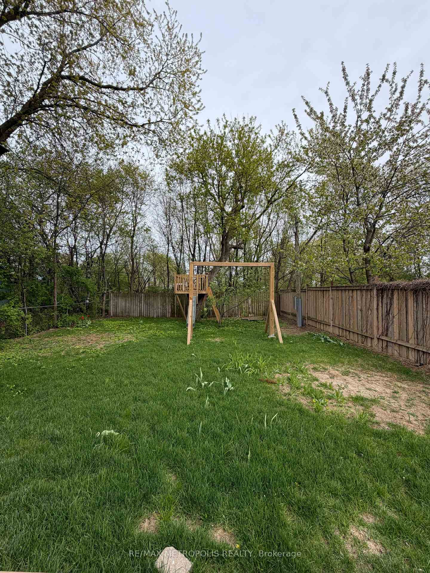 37 Lynvalley Crescent, Toronto E04, ON M1R 2V1, Toronto E04, ON — photo 27 of 29
