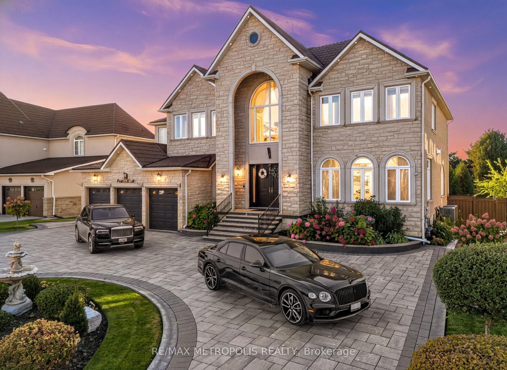 9 Alai Circle, Markham, ON L3R 1E2, Markham, ON — photo 1 of 50