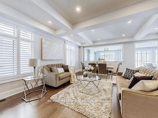 126 Silk Twist Drive, East Gwillimbury, ON L9N 0W1, East Gwillimbury, ON — photo 3 of 35
