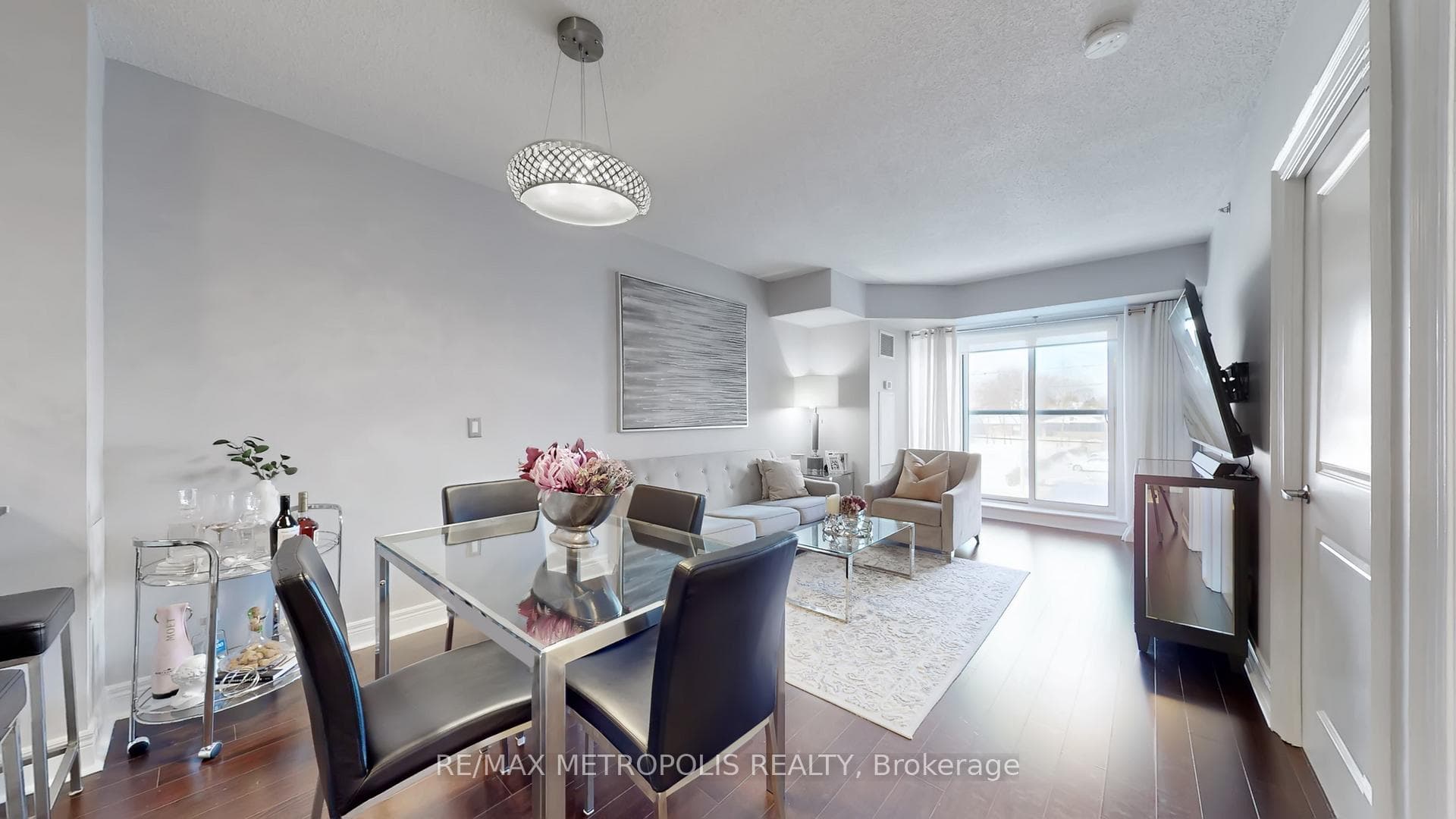 701 Sheppard Avenue W 228, Toronto C06, ON M3H 0B2, Toronto C06, ON — photo 9 of 50